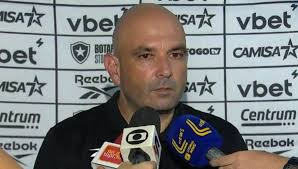 Carlos Eduardo Leiria Oliveira Alessandro