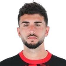 Manu Morlanes